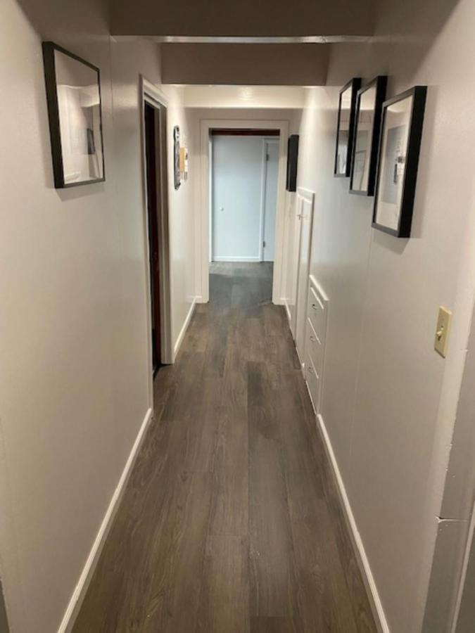 Spacious Lower Level Living All For You! Corvallis Luaran gambar