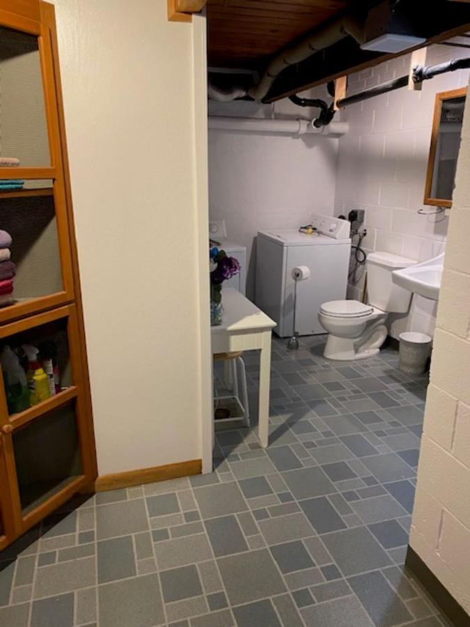 Spacious Lower Level Living All For You! Corvallis Luaran gambar
